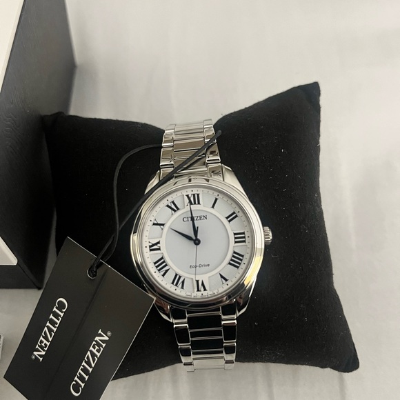 Citizen Watch - Picture 2 of 6